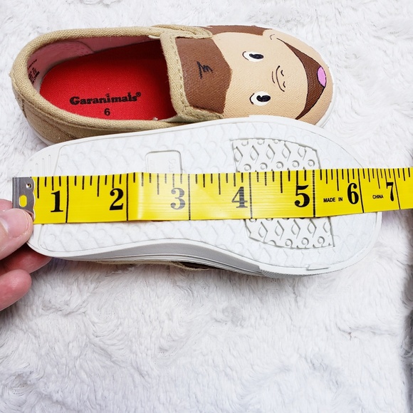 **SOLD**  NWOT Curious George Custom Painted Shoes - Picture 6 of 6